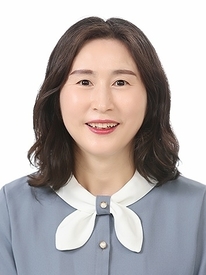 김은희 사무국장